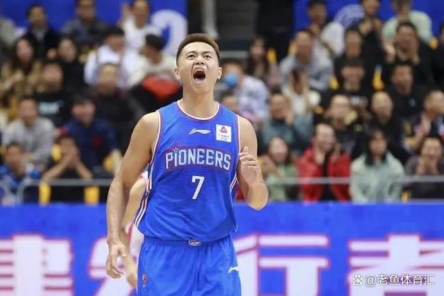 九游网页版入口包含意大利杯转会期走向成谜，山东男篮止住颓势，气氛紧张，年轻球员得到机会的词条